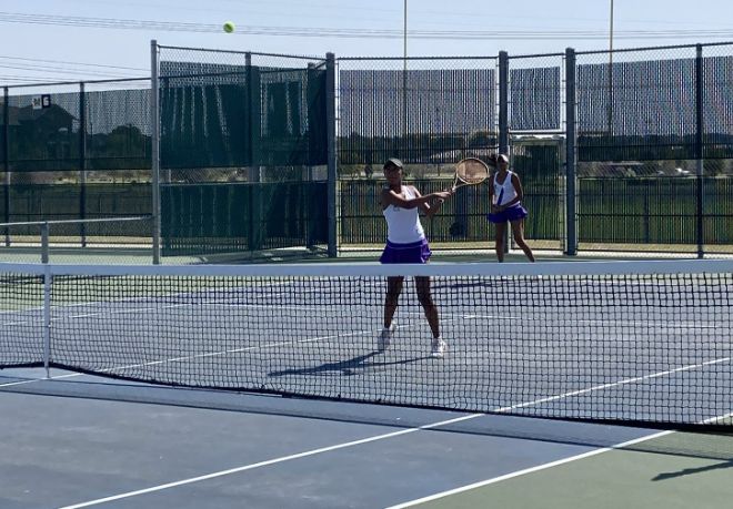 Frisco ISD Tennis Teams Battle in Regional Quarterfinals