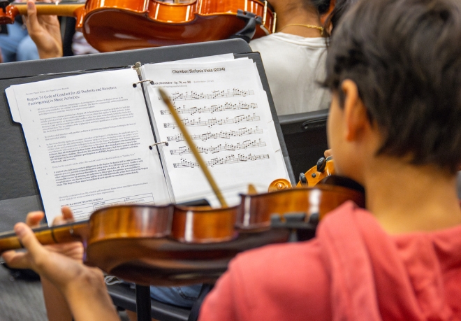 Hundreds Secure Seats on Middle School All-Region Orchestras