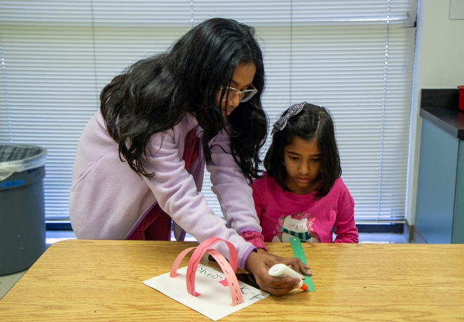 Tadlock Fifth Graders Lend a Helping Hand During Recess Period